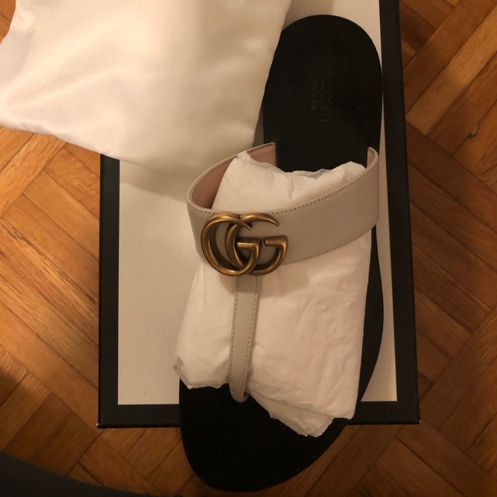 GUCCI thong Sandals